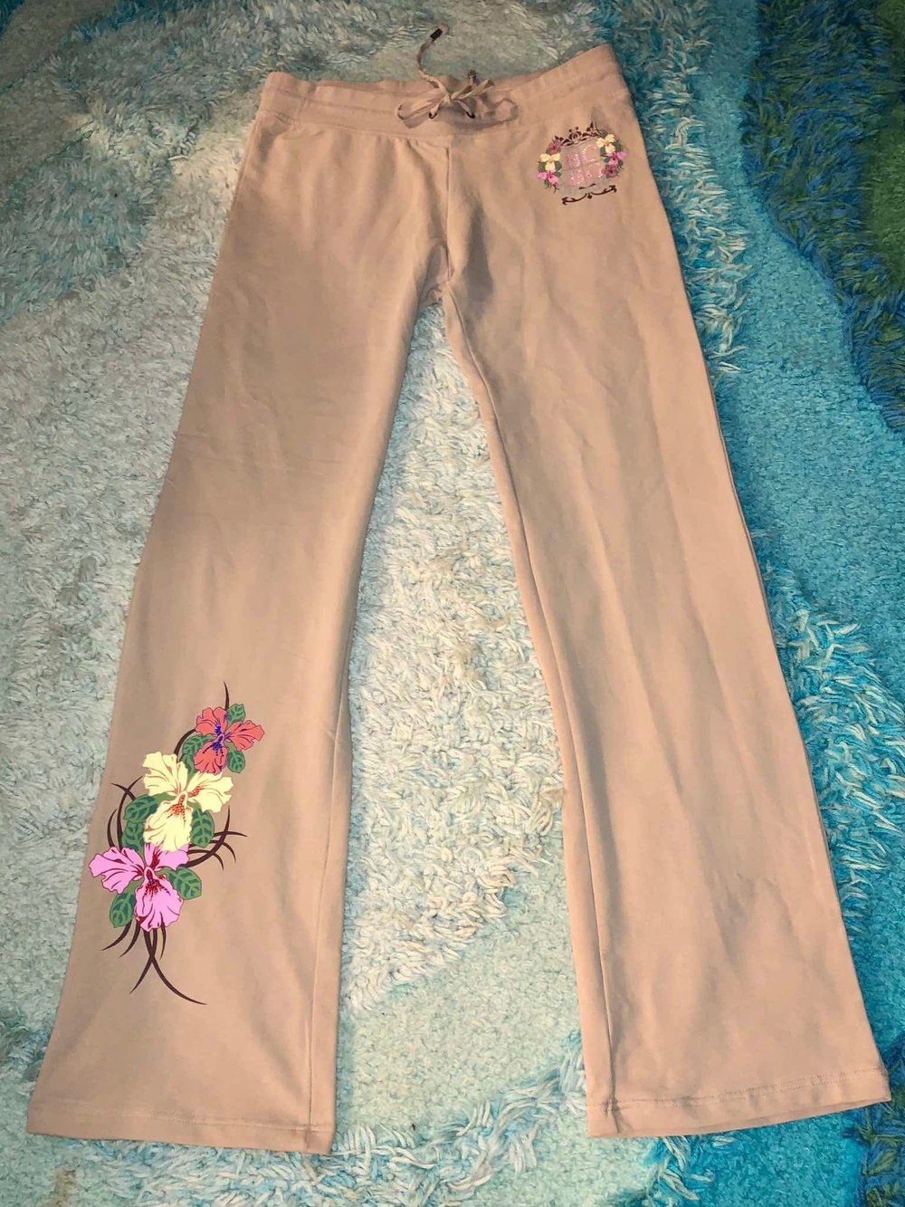 Vintage Y2K BCBGMAXAZRIA low-rise flare sweatpants L